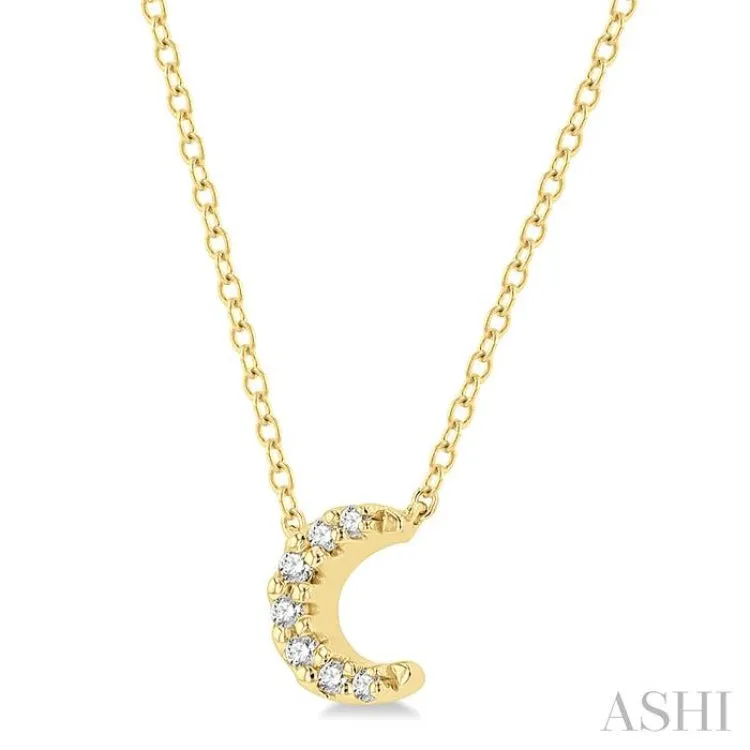 1/20 ctw Crescent Round Cut Diamond Petite Fashion Pendant With Chain in 14K Yellow Gold