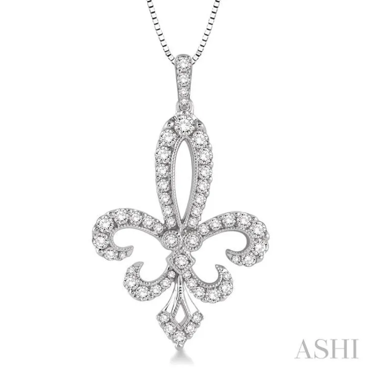 3/4 Ctw Round Cut Diamond Fleur De Lis Pendant in 14K White Gold with Chain