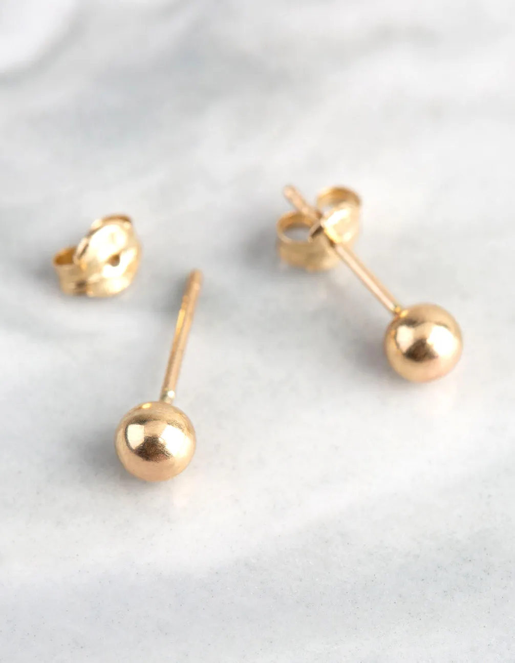 9ct Gold 4mm Polished Ball Stud Earrings