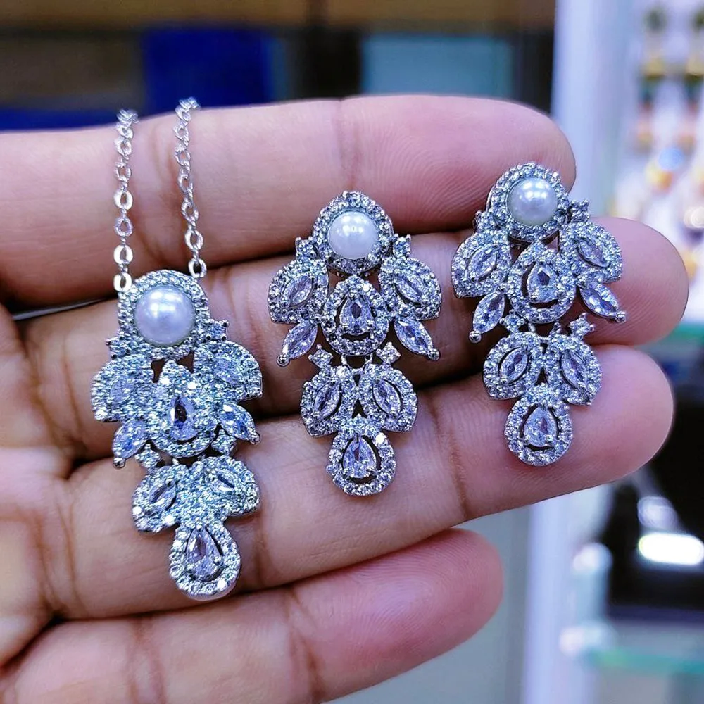 Aamrapali Silver Plated AD Chain Pendant Set