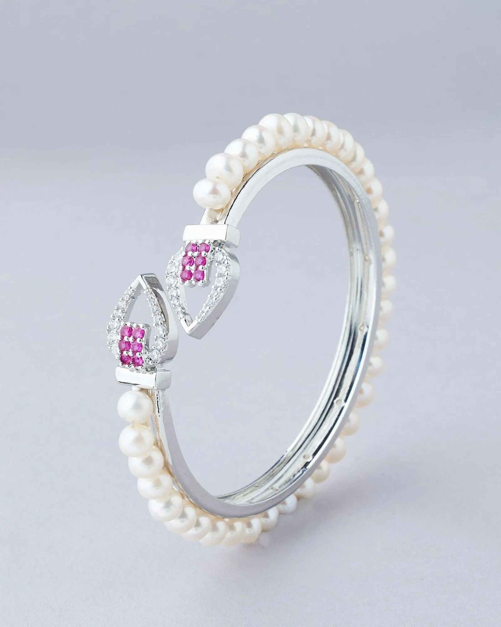 Beautiful and Classy Pearl Bangle