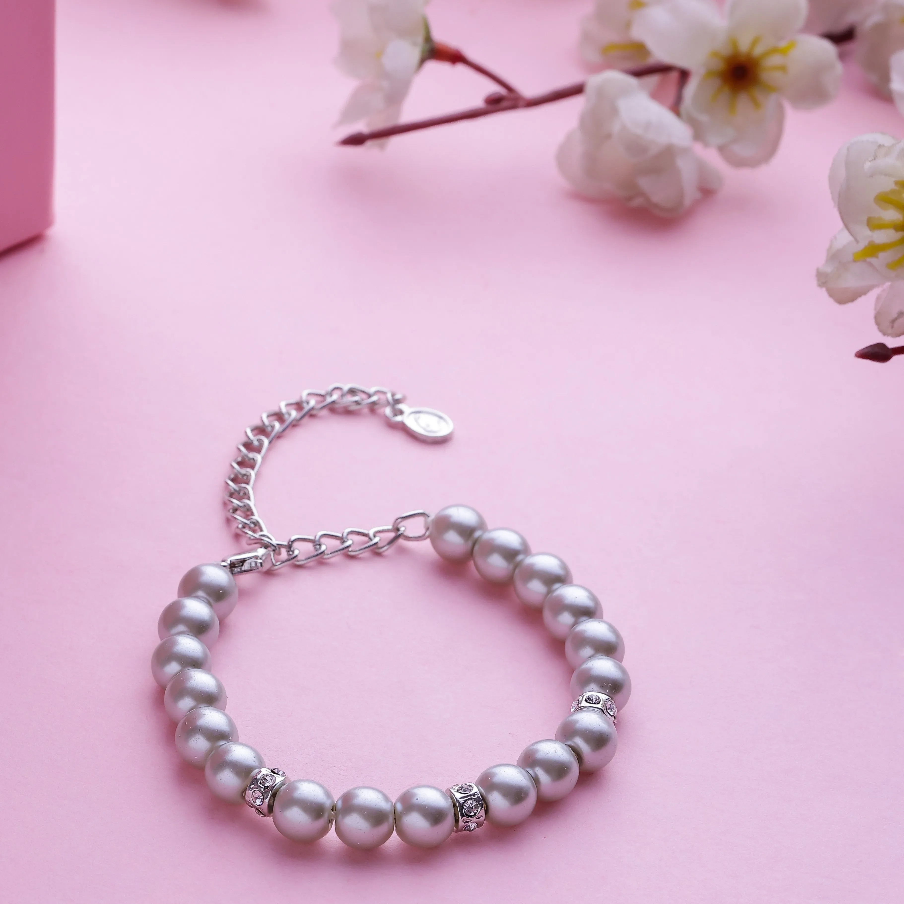 Estele - Fancy Grey Pearl Single line Bracelet with Crystal Balls