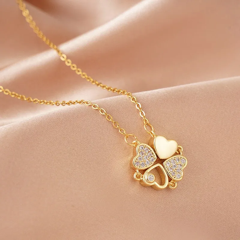 Fashion Fantasy Clover Necklace for Women Elegant Ladies Party Pendant