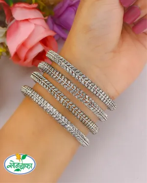 GRACEFUL DESIGNER BANGLES