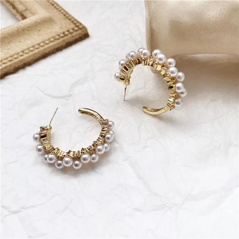 just-lil-things-clip-on-earring-white-earring-jlt10166