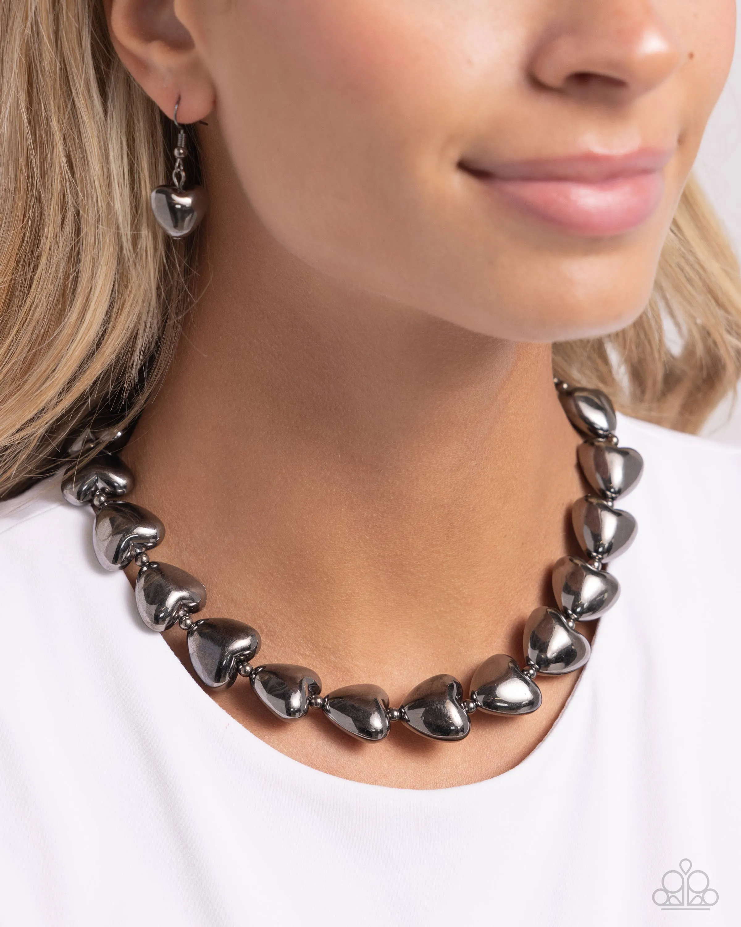 Necklaces Hello Heartstrings - Black N2081