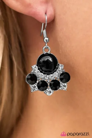 Paparazzi Earring ~ TARTE It Up - Black