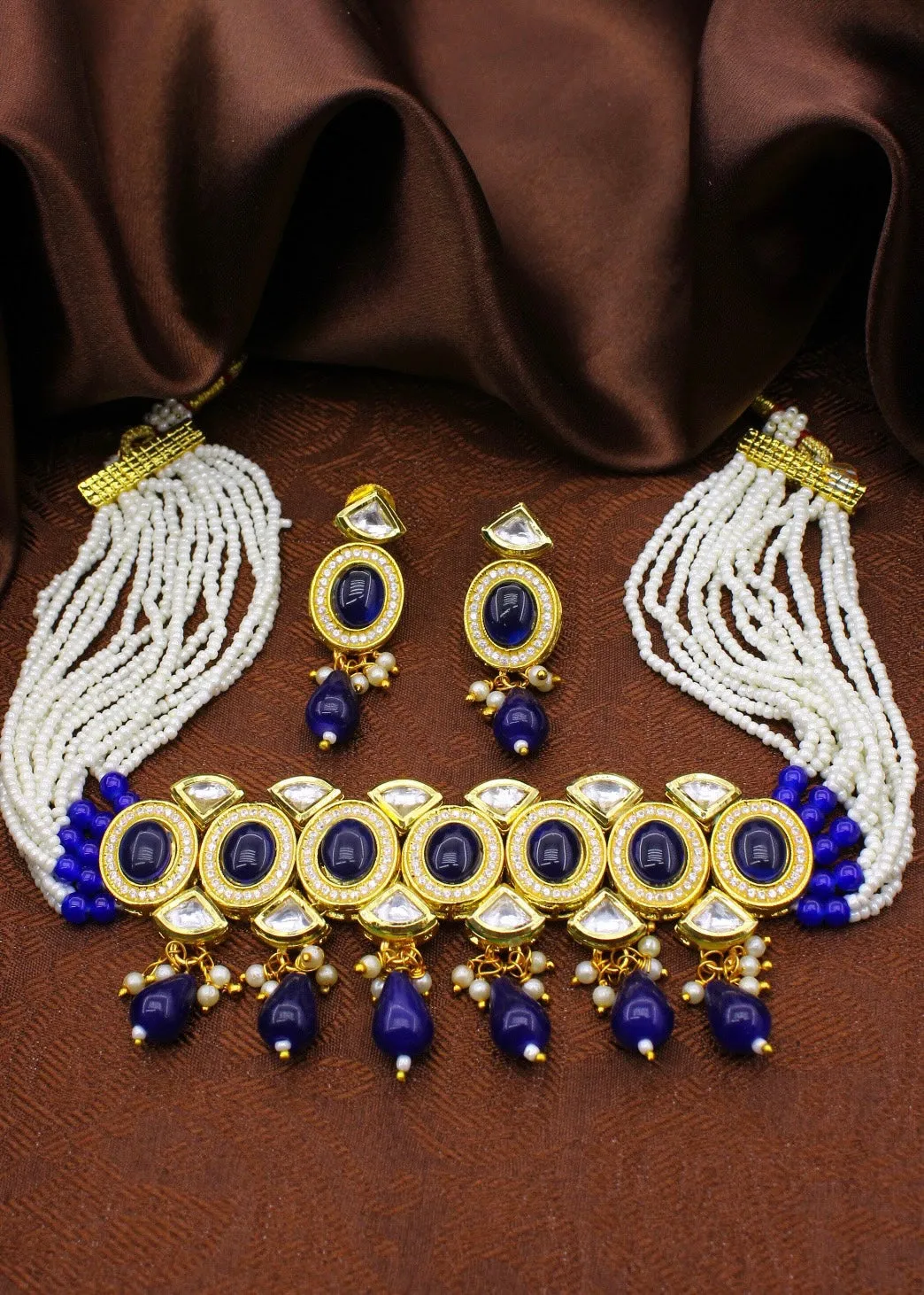 RAVISHING KUNDAN NECKLACE