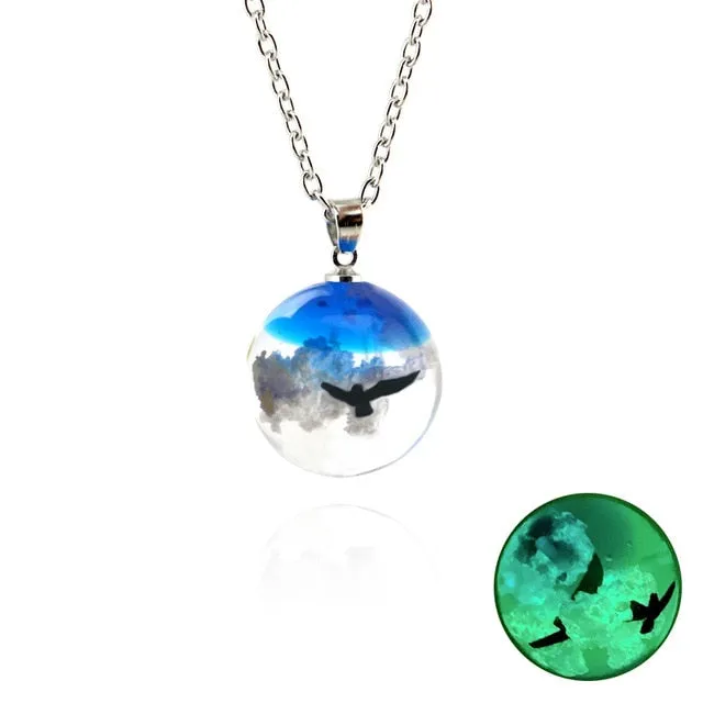 Resin Rould Ball Moon Pendant Necklace Women Blue Sky White Cloud Necklace