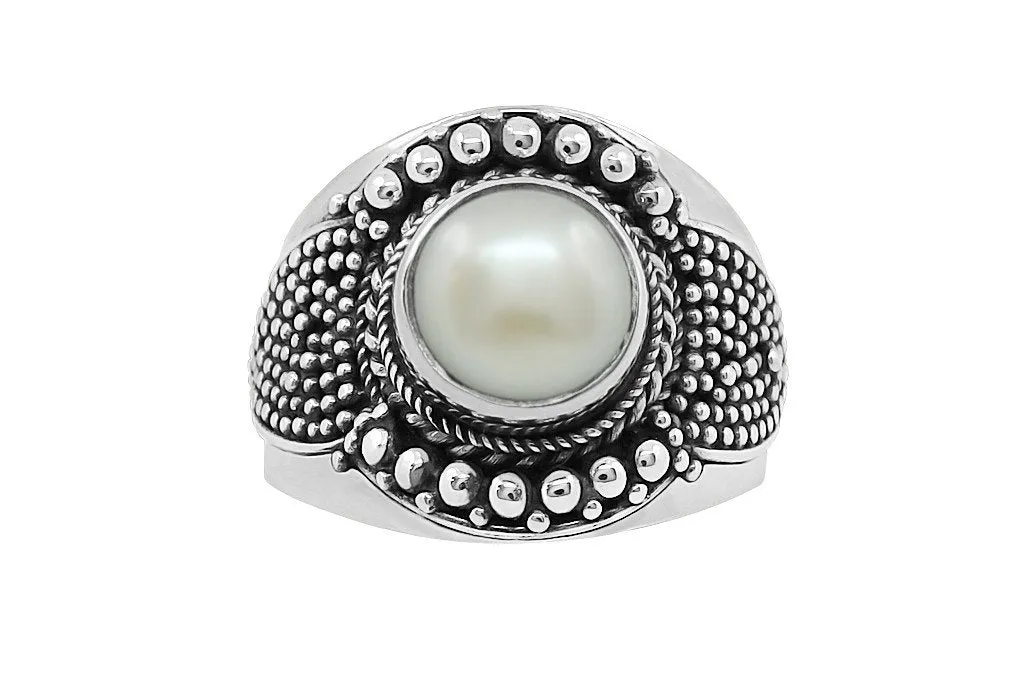 Silver Pearl Perla Ring