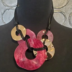 Sparkly Pink Pendants Necklace