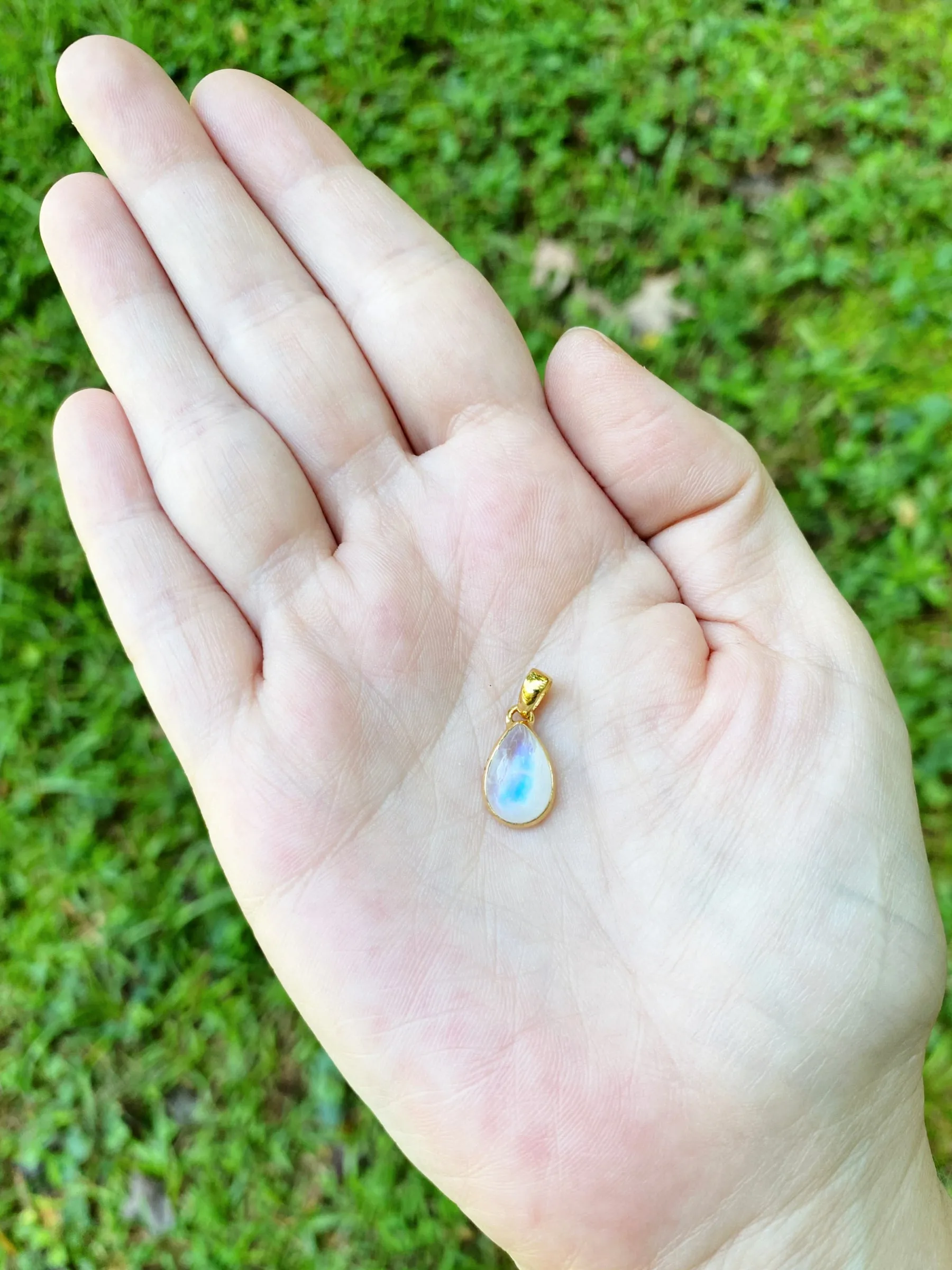 Teardrop Gemstone Cabochon Pendants