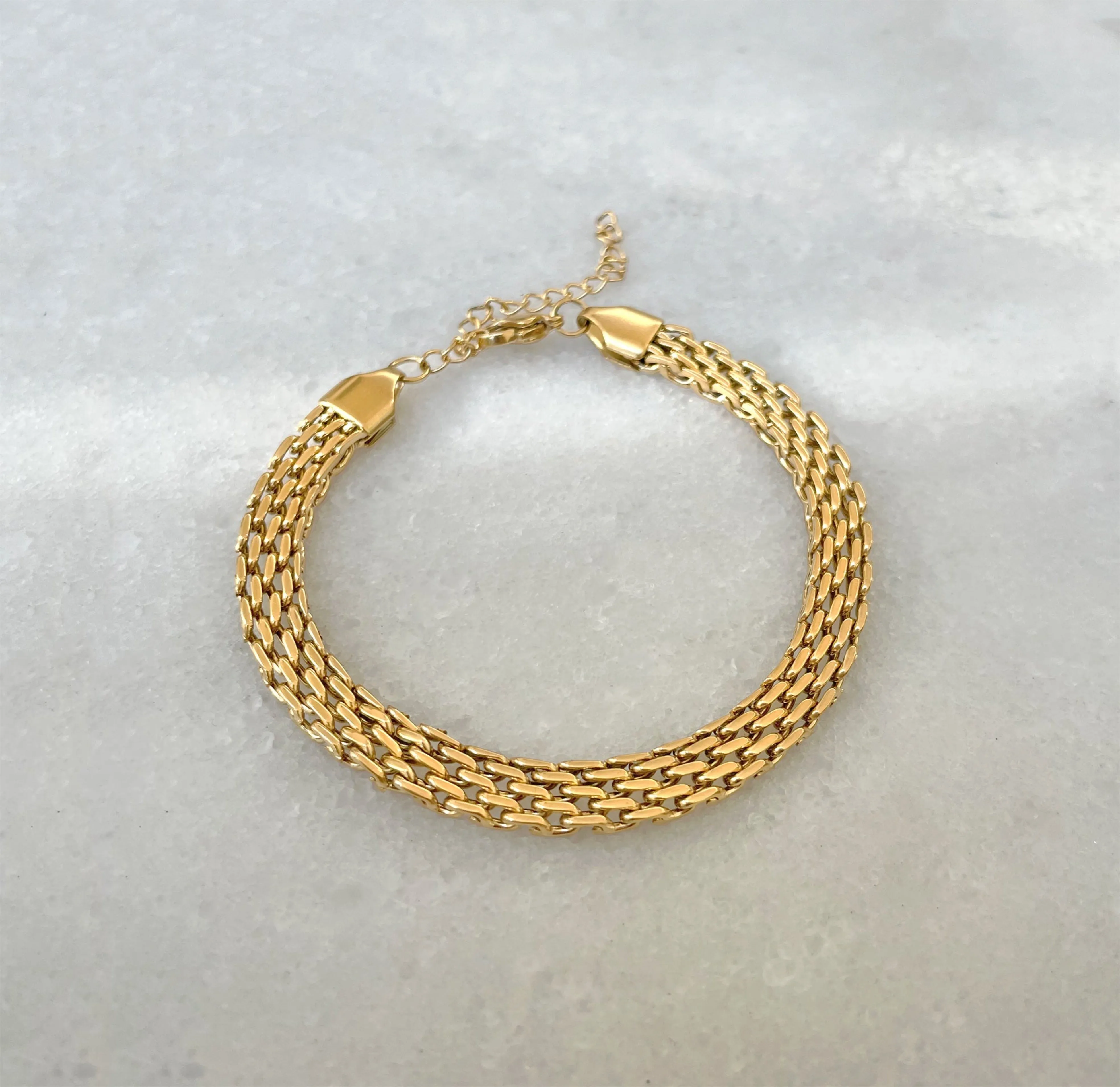 VENETTA GOLD BRAIDED LINK CHAIN BRACELET