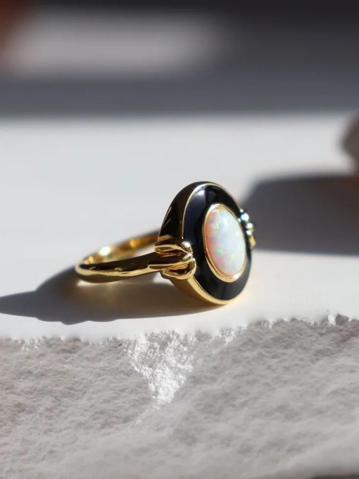 Vintage Elegant Enamel Opal Ring